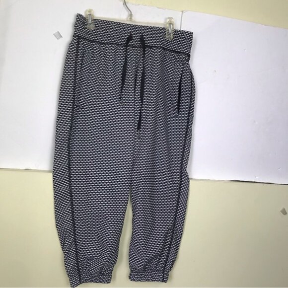 Pure & Simple Active NEW Crop Joggers Pants Zipper Pockets Drawcord Yoga Print - Picture 7 of 11